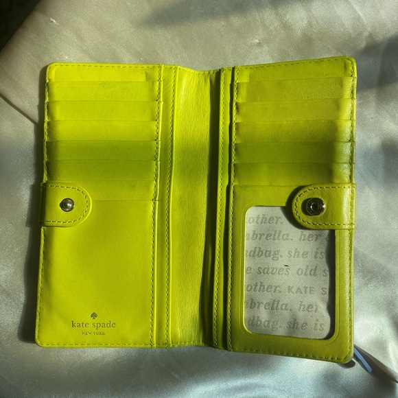 Kate Spade Periwinkle Wallet - Picture 3 of 6